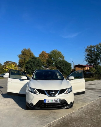 Nissan Qashqai cena 50700 przebieg: 210000, rok produkcji 2015 z Tychy małe 497